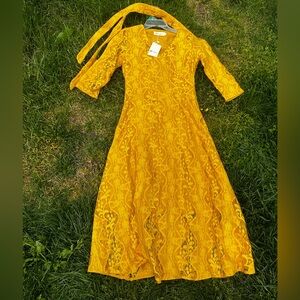 Vintage Yellow Lace Dress NWT Size Medium